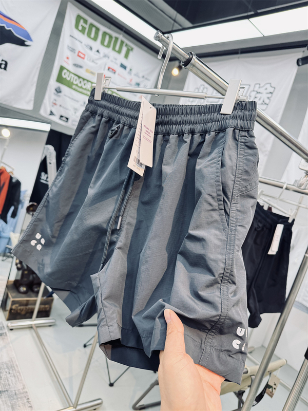 Plaid texture, wear-resistant and tear-proof, reflective, unisex outdoor functional quick-dry water-repellent 6inch shorts Plaid texture, wear-resistant and tear-proof, reflective, unisex outdoor functional quick-dry water-repellent 6inch shorts
