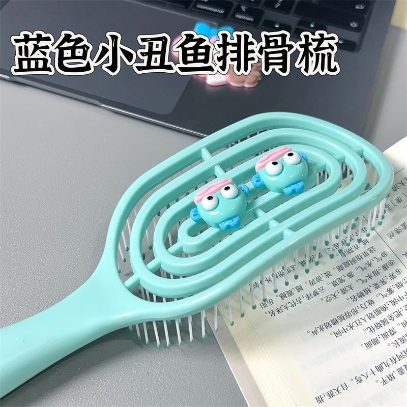 新型クリーム熊の透かし切り排骨櫛のふわふわした髪の櫛の女子学生寮の携帯式の乾湿両用櫛|undefined