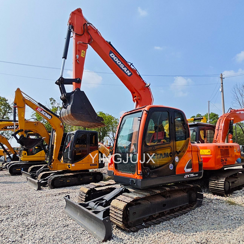Excavadora Doosan XD75 - 9 Excavadora de segunda mano Doosan venta directa transfronteriza