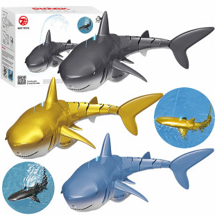 Cross-border remote control great white shark 2.4G electric simulation machine can spray water charging summer water children's toys