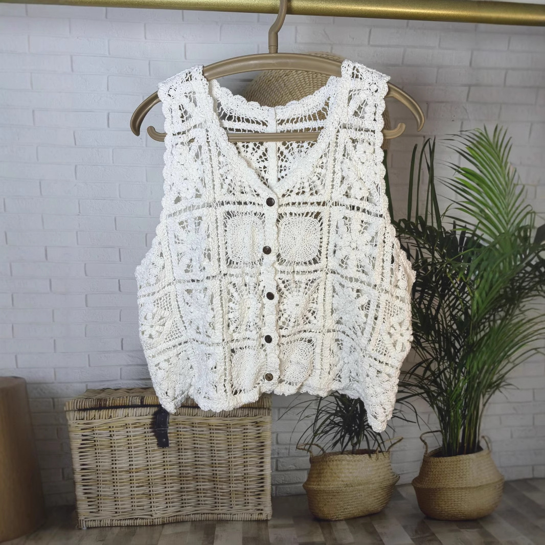 2024 Early Autumn Short Chanel Style Vest Summer Crochet Cotton Vest Hand-woven Vest Women's Stacked Short Cardigan