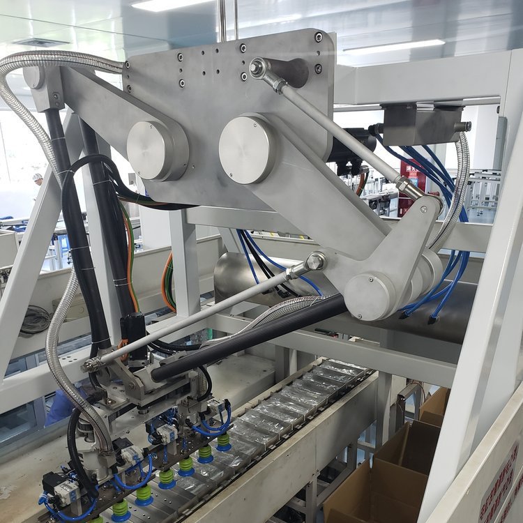 伺服机械手 耀昌delta上下料机器人 实现全自动化生产 质优