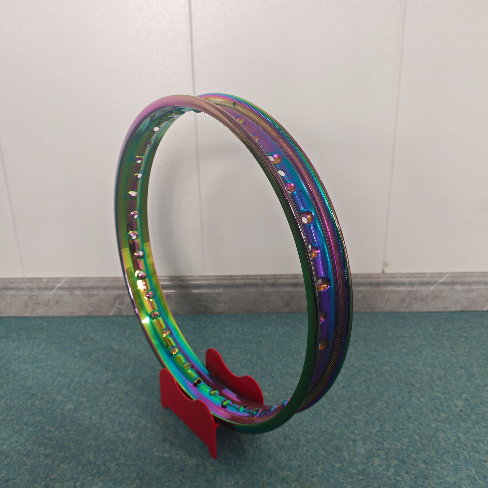 Motorcycle Colorful PVD Steel Rims, Iridescent Vacuum Coated Spoke Wheels, Customized Colorful Rims for Personalized Modification, Cross-Border