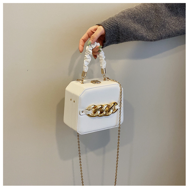 Acrylic Chain Bag 2021 Winter New Box Bag Pleated Portable Small Square Bag Shoulder Crossbody Cosmetic Bag display picture 33