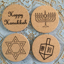 跨境专供 光明节软木杯垫Hanukkah烛台/陀螺图案环保防滑圆形杯垫
