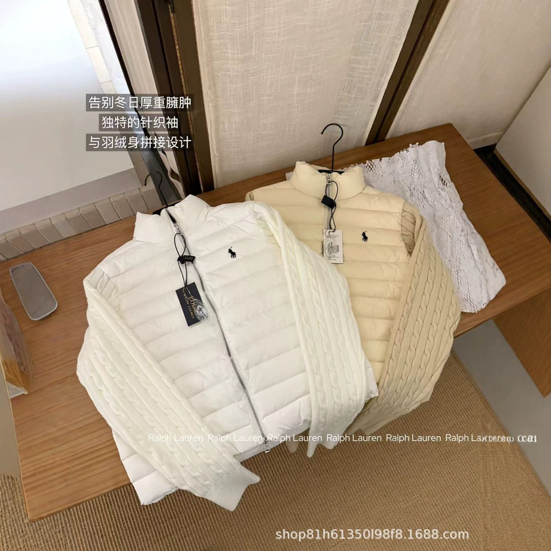 High-quality RL knitted patchwork down jacket, soft and comfortable, with a stand-up collar, short length, white duck down filling, slimming effect, and a faux two-piece design for women High-quality RL knitted patchwork down jacket, soft and comfortable, with a stand-up collar, short length, white duck down filling, slimming effect, and a faux two-piece design for women
