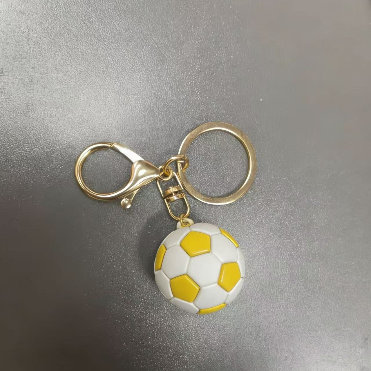 Copa del Mundo de fútbol una variedad de llaves colgantes tridimensionales liga conmemorativa regalo creativo bolsos colgantes llave móvil image 23