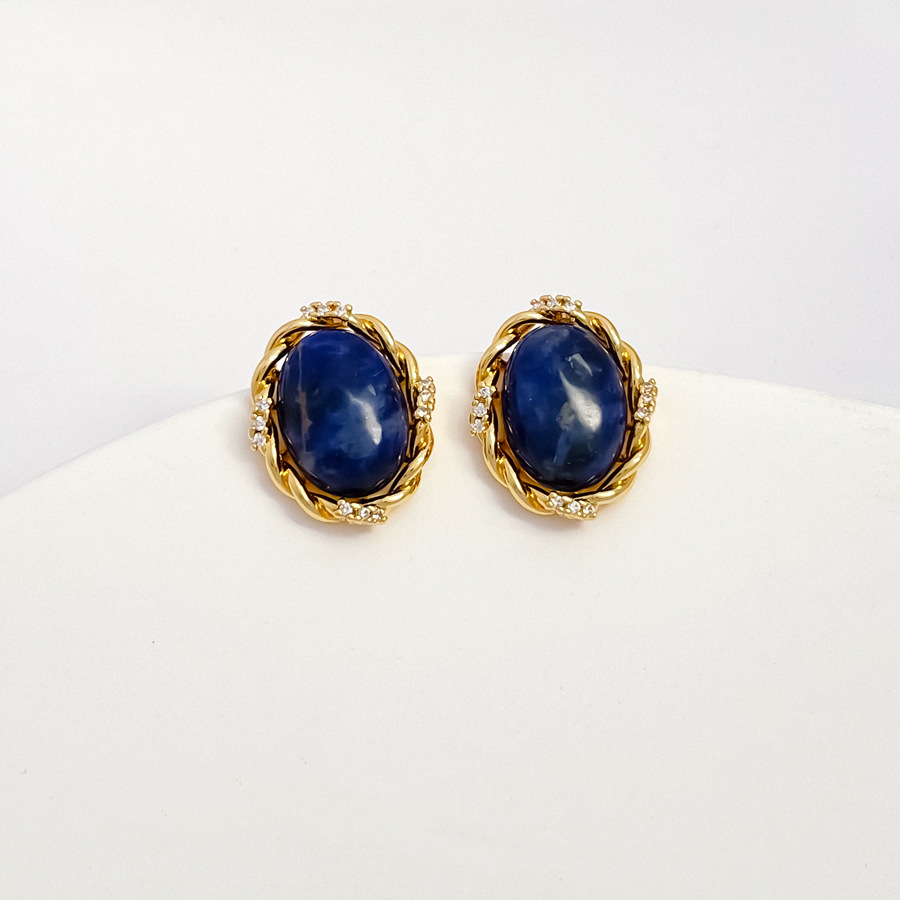 Fashion Oval Copper Inlay Zircon Ear Studs 1 Pair