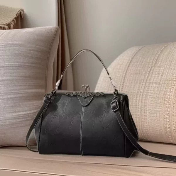 Women's Bags 2025 New Model Women's Handbag Fashionable Crossbody Clip Bag New Vintage Women's Bag