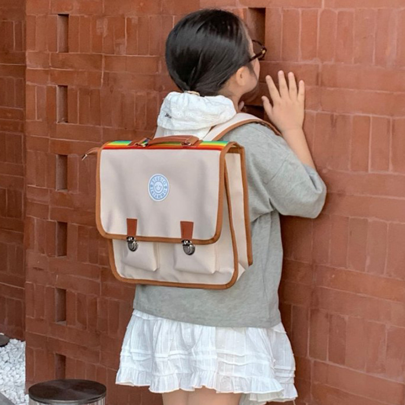 Mochila de estudiante de estilo universitario británico retro Mochila de gran capacidad para niños y niñas Mochila de viaje ligera nueva