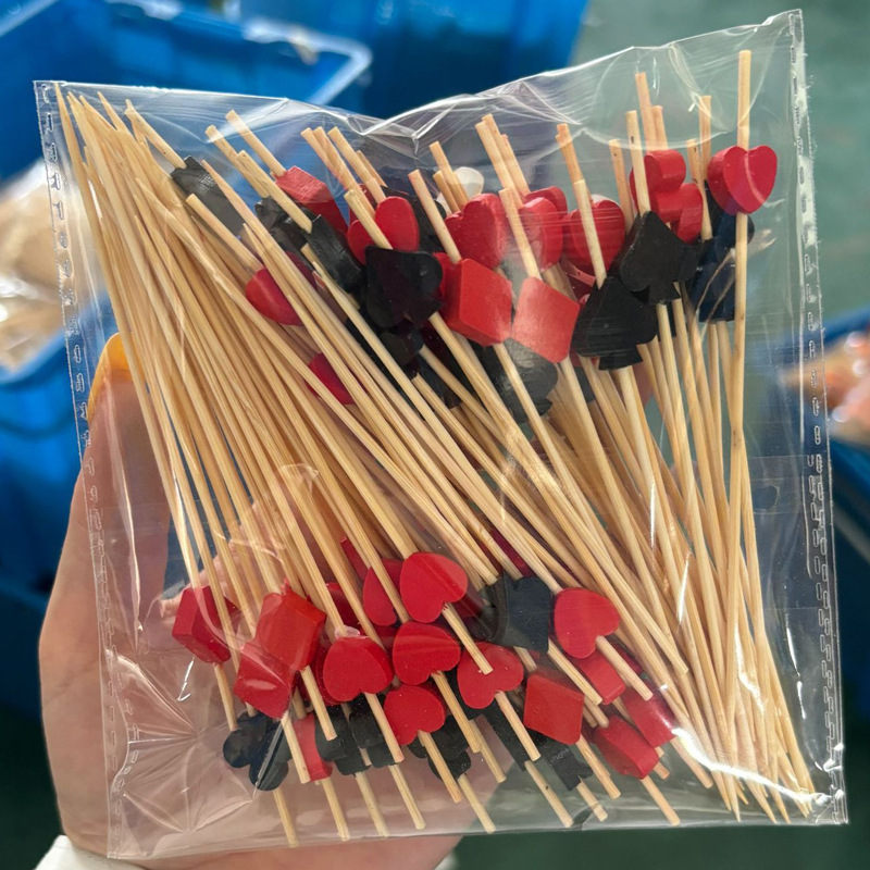 Nuevo producto decoración palo de bambú 100 piezas/paquete de fruta de dibujos animados lindo palo de bambú palo de hamburguesa palo de cóctel palo de bocadillo Amazon
