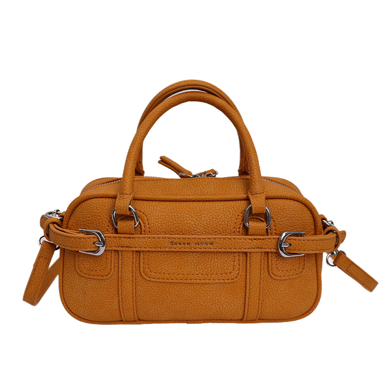 Retro Niche Handheld Bowling Bag For Women 2026 New Arrival Luxury Pillow Bag Summer Trendy Shoulder Crossbody Bag - Thumbnail 5