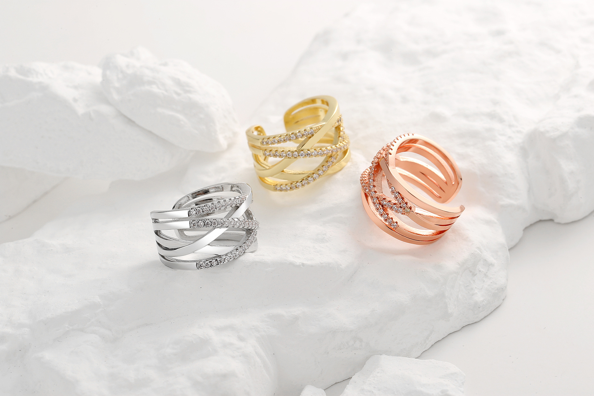 Fashion Solid Color Copper Criss Cross Zircon Rings