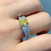 卓之凡2023新款925银高碳钻祖黄钻5*7mm雷迪恩切割欧美爆款指环女