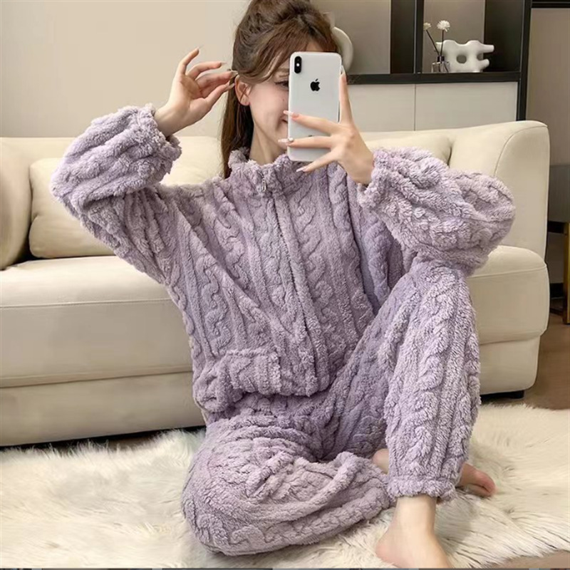 2025秋冬新款加厚保暖珊瑚绒睡衣拉链提花带口袋外穿家居服女套装|undefined
