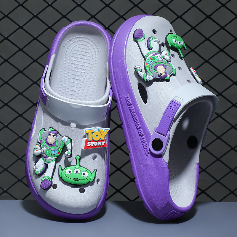 Eva hueco hueco zapatos para hombres cruzados verano 2025 nuevas zapatillas de playa antideslizantes de fondo grueso al aire libre verano