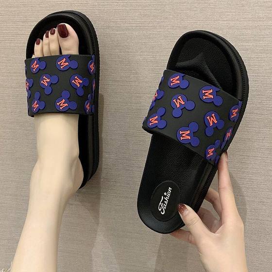 Fashionable Thick-soled New Summer Home Sandals ins Trendy Outer Wear Female Popular Indoor Non-slip Platform Beach Shoes