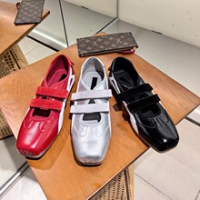 �W��վXJŮЬ26��ײɫܛ��ϞţƤ���^ħ�g�Nһ�֎�ƽ�׬������Ь