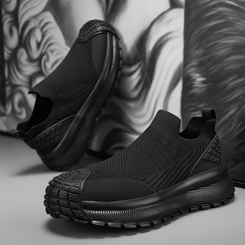 Zapatos para hombre, estilo nuevo primavera 2026, zapatos sin cordones para hombre, transpirables, de malla fina, tipo calcetín, con suela gruesa tipo neumático, para deportes casuales.