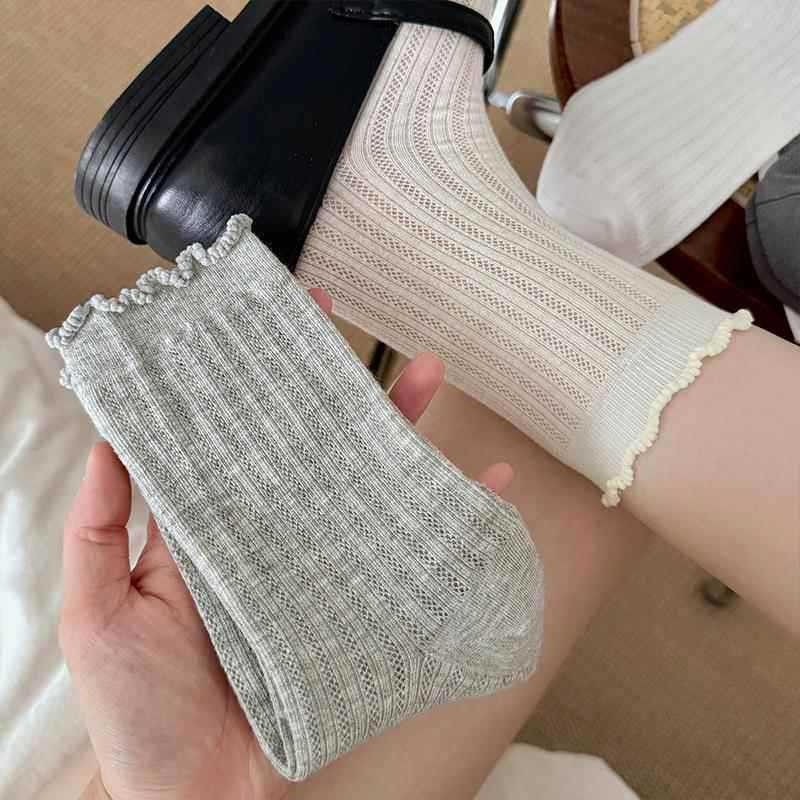Ruffled Edge Solid Color Mesh Slouch Socks for Women, Mid-Calf Socks, Trendy Ins Style, Pure Cotton, Thin and Breathable Long Socks for Spring, Autumn, and Summer