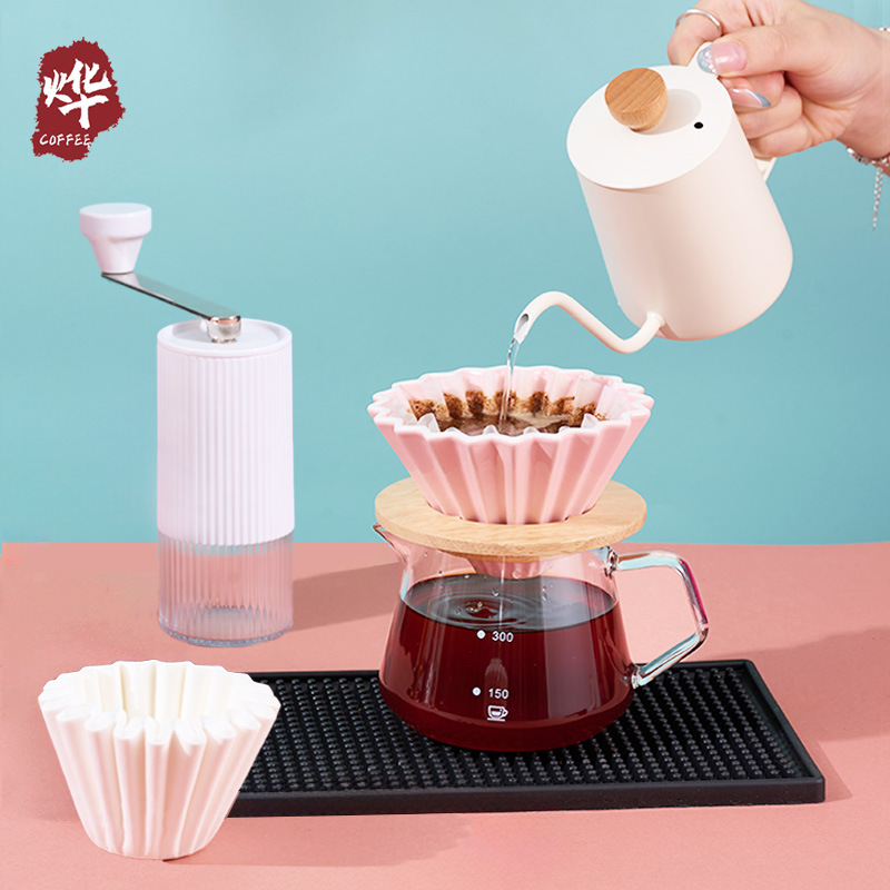 Set de cafetera de lavado a mano, taza de filtro de niña fresca, molino de mano, regalo doméstico para cafetera de lavado a mano