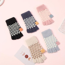 学生手套秋冬季保暖绒半指卡通棋盘格毛线品质水晶纱针织卡通动物