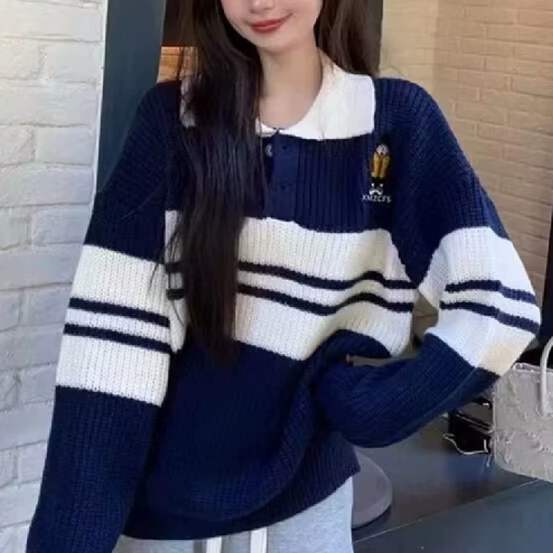 Новый зимний свитер 2024 года с воротником-поло и вышивкой, женский пуловер в американском ретро-стиле, свободный вязаный топ средней длины