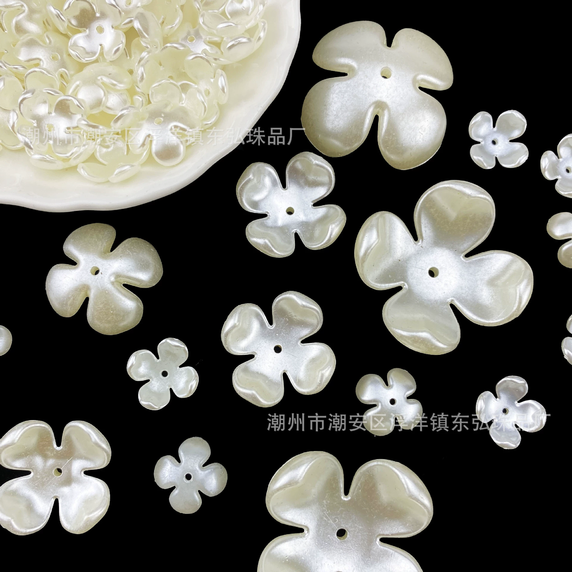 White three dimensional plastic hair accessory from pearl handmade, accessories