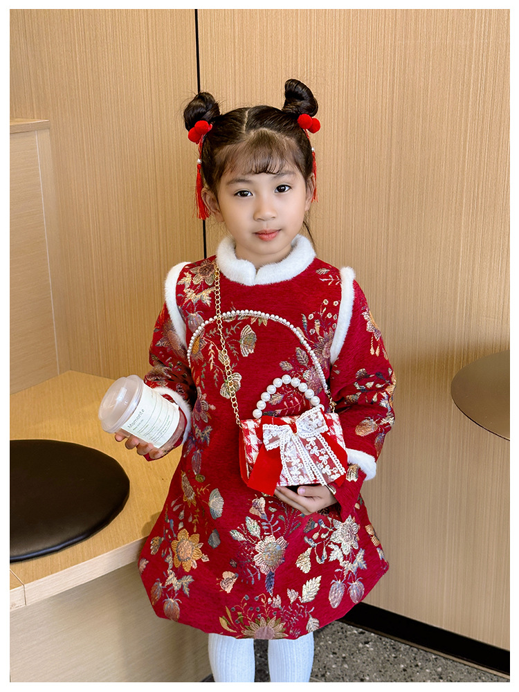 Women's Cotton And Linen Plaid Cherry Bow Knot Cute Beading Pearls Shell Flip Cover Crossbody Bag display picture 25