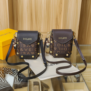 Piccola borsa a tracolla quadrata da donna borsa a spalla alla moda_voghion.com