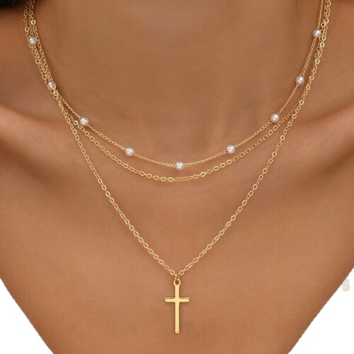 Cross pendant necklace with zirconia gems, 2024 new trendy accessory, lightweight luxury, niche design lockchain