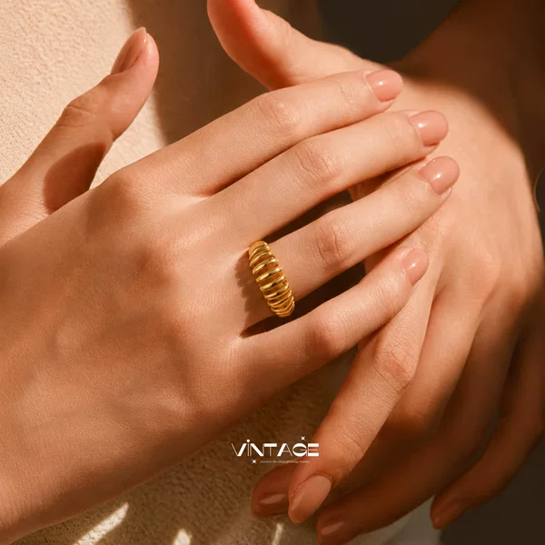 European and American exaggerated geometric line open ring for women, cool and minimalist style, versatile, cross-border fashion, stackable index finger ring