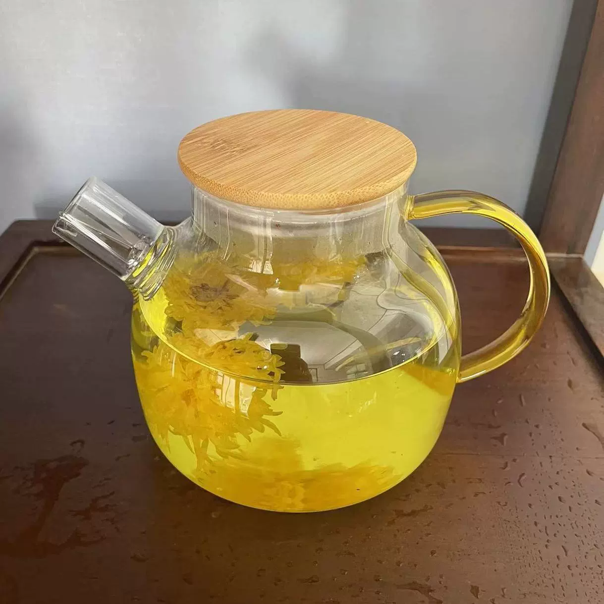 Glass teapot for home use, capacious set