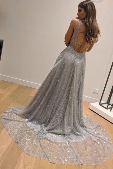 Primavera y verano europeo y americano Comercio exterior Amazon nueva ropa de mujer deseo nuevo vestido sin mangas con cuello en V vestido largo