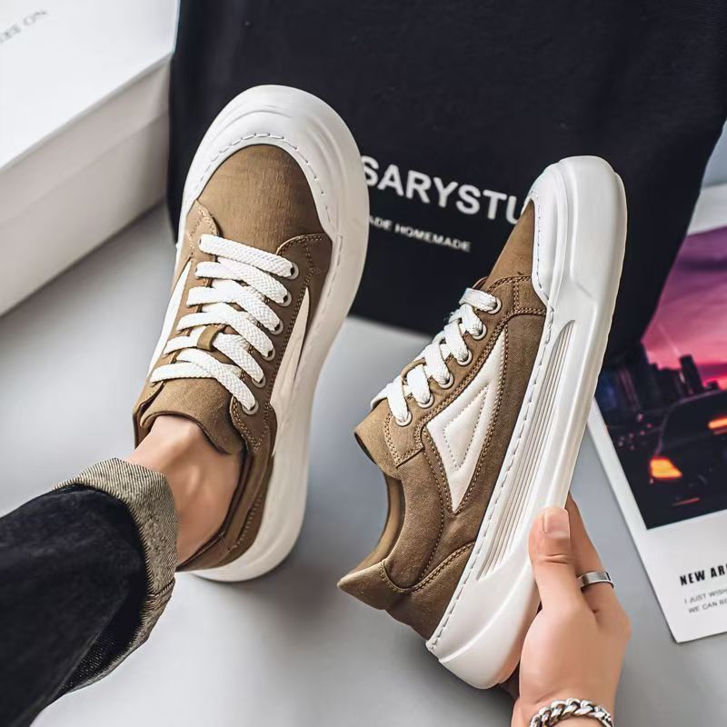 Zapatos de hombre zapatos de lona transpirables de invierno 2026 nuevos zapatos deportivos casuales de altura baja para hombres zapatos de suela suave versátiles