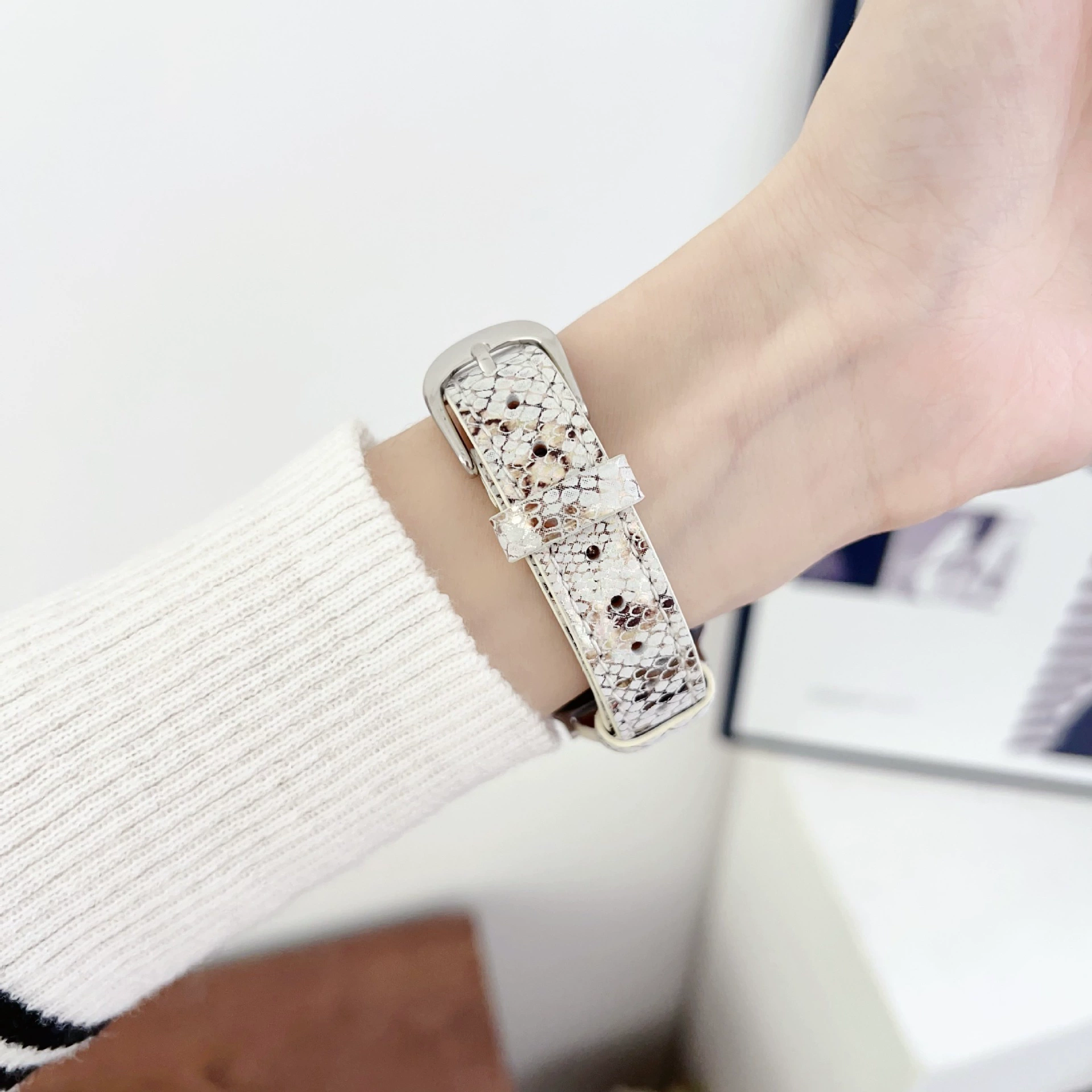 Подходит для ремешка для часов Apple S10987654SE ремешок для часов apple с принтом змеиный узор маленькая талия натуральная кожа ремешок