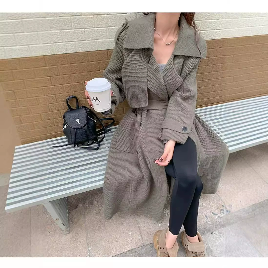 Осенне-Зимний новый вязаный свитер средней длины в европейском и американском стиле, кардиган, Женская свободная Высококачественная ветровка в ленивом стиле, модное пальто