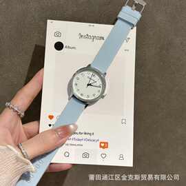 森密糖果色石英表夏季简约数字高级感女表小众高颜值硅胶学生手表