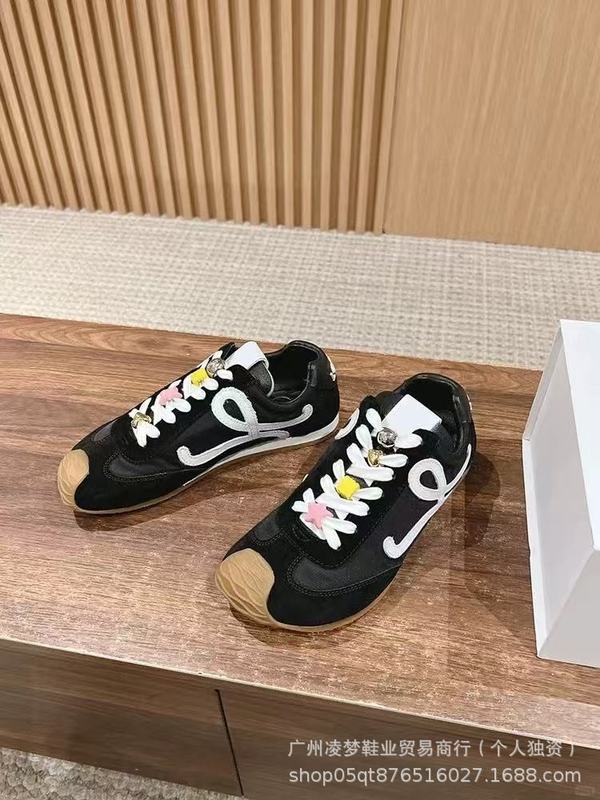 楊冪と同じスタイルの女性用バレエトレーニングシューズ、レトロなトップ、醜くてかわいい多用途のフォレスト・ガンプシューズ、ファッショナブルでカジュアルな白い靴|undefined