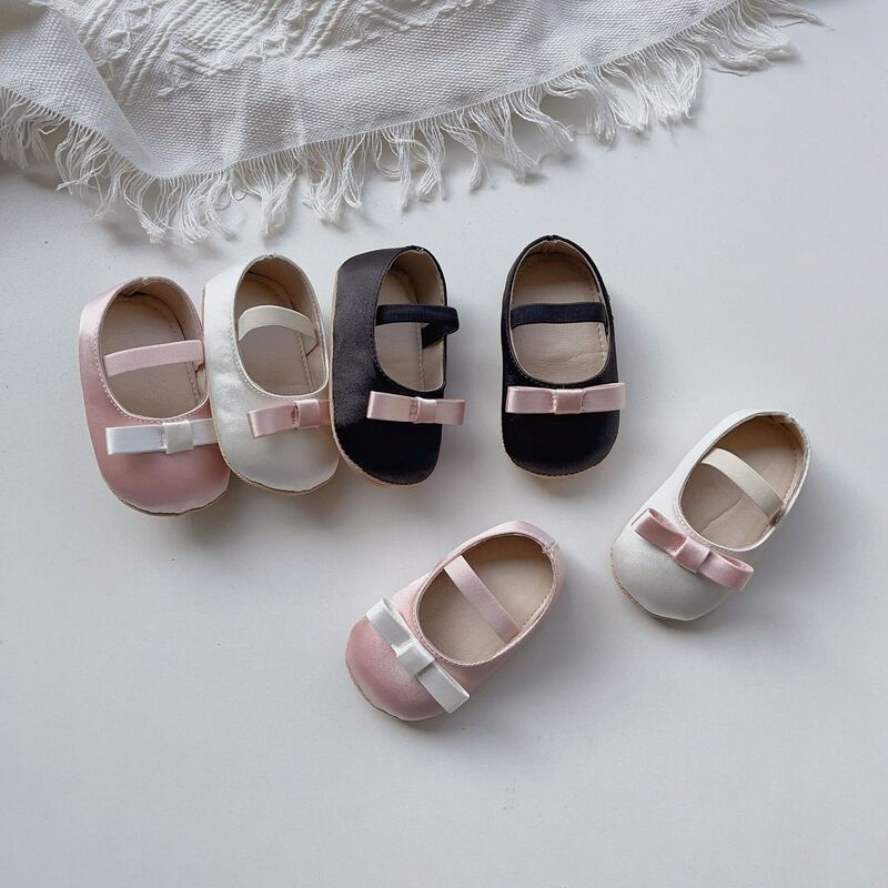 Ins New Spring and Autumn Baby Cloth Shoes for Girls, Soft-Soled Non-Slip Pre-Walking Shoes with Bowknot and Anti-Slip Heel, Princess Shoes Ins New Spring and Autumn Baby Cloth Shoes for Girls, Soft-Soled Non-Slip Pre-Walking Shoes with Bowknot and Anti-Slip Heel, Princess Shoes