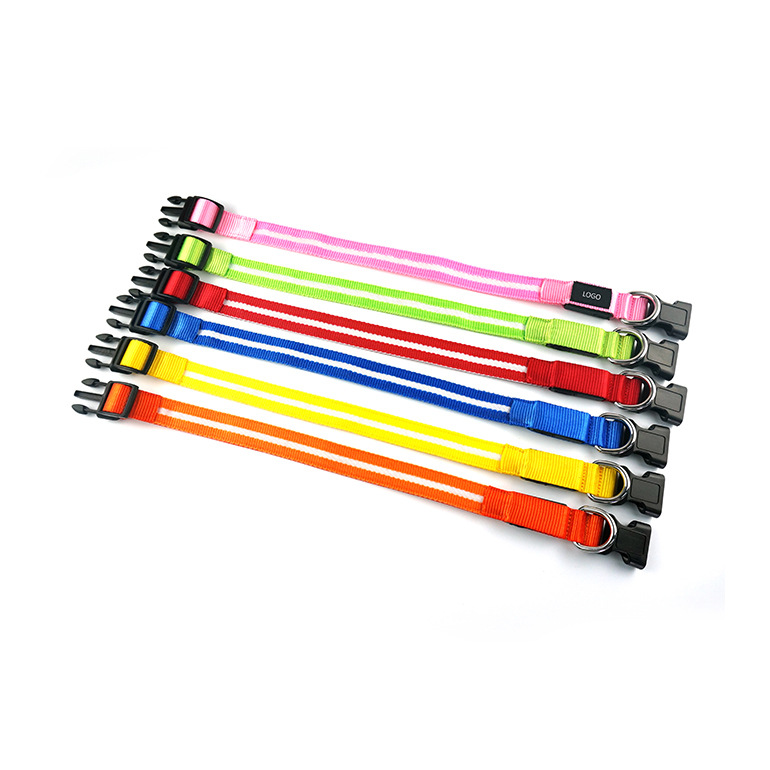 亚马逊热销猫狗项圈LED发光宠物带狗狗头套脖圈夜间新款发光项圈