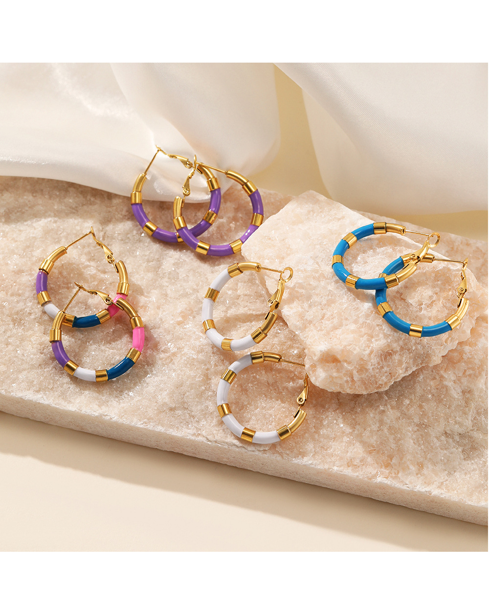 Fashion C Shape Stainless Steel Gold Plated Hoop Earrings 1 Pair