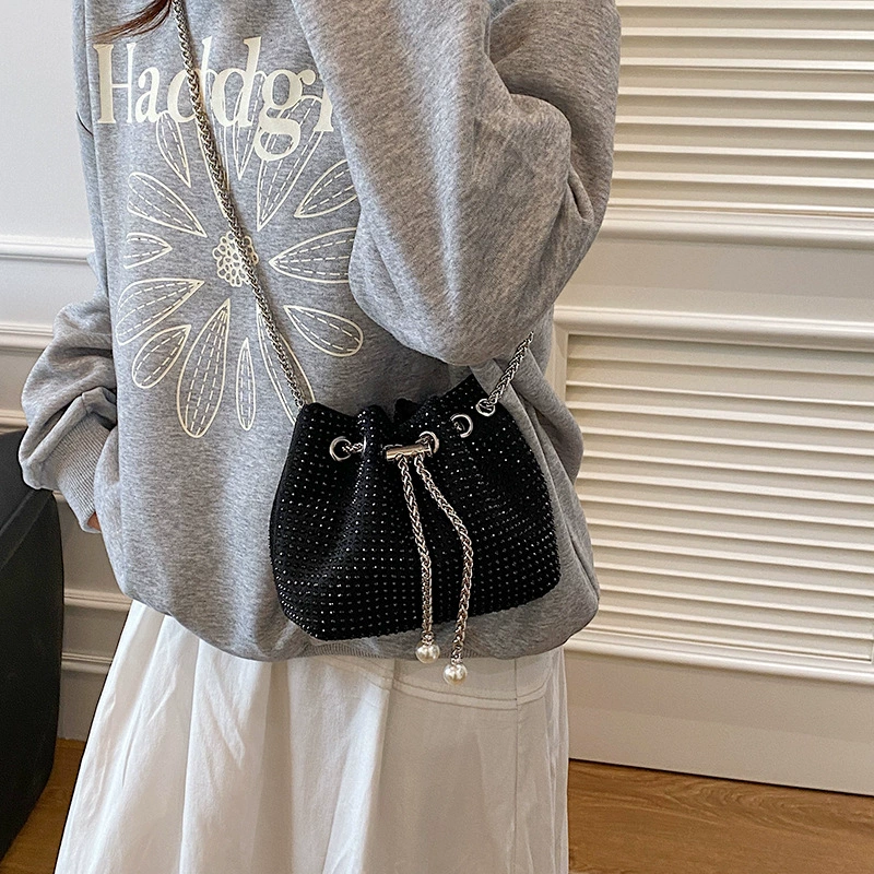 Сумка-падушка из искусственной кожи Linuo Kangaroo PU Bucket Bag — летняя просторная сумка через плечо, односторонняя, 15x8x14 см, 0.3 кг, цепочка через плечо