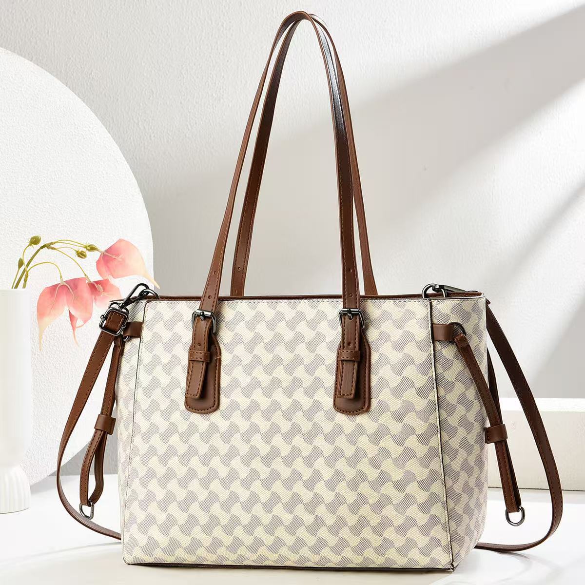 Bolso de gran capacidad de comercio exterior, bolso de hombro, bolso de mujer de cercanías a cuadros, bolso de hombro de ocio, bolso de moda, ocio