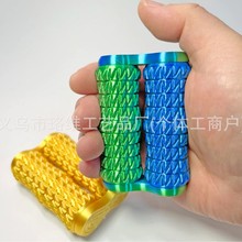 3D��ӡ�羳����Spike grip stimulato��Яʽָ�����հ�Ħ��ѹ���