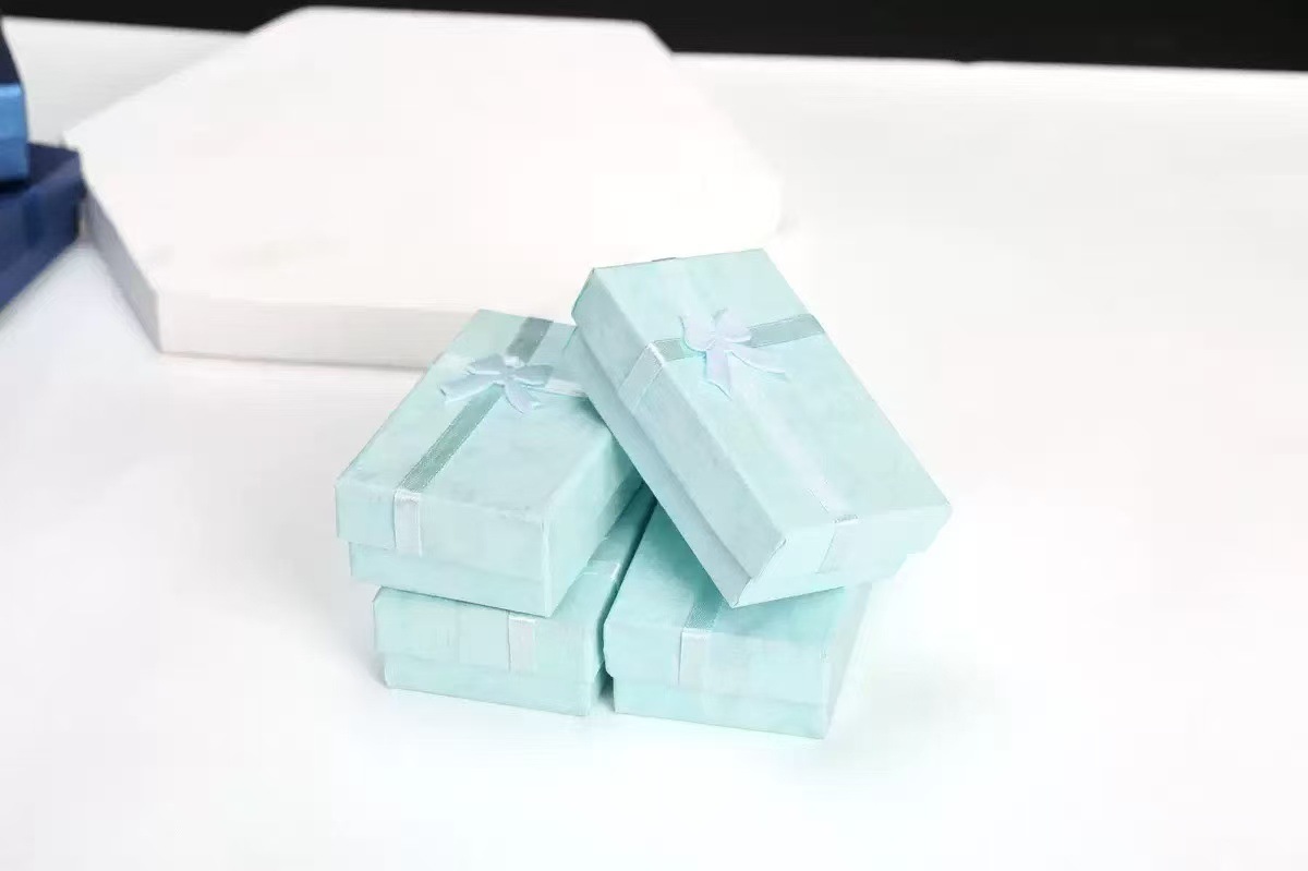 팔찌 선물 상자