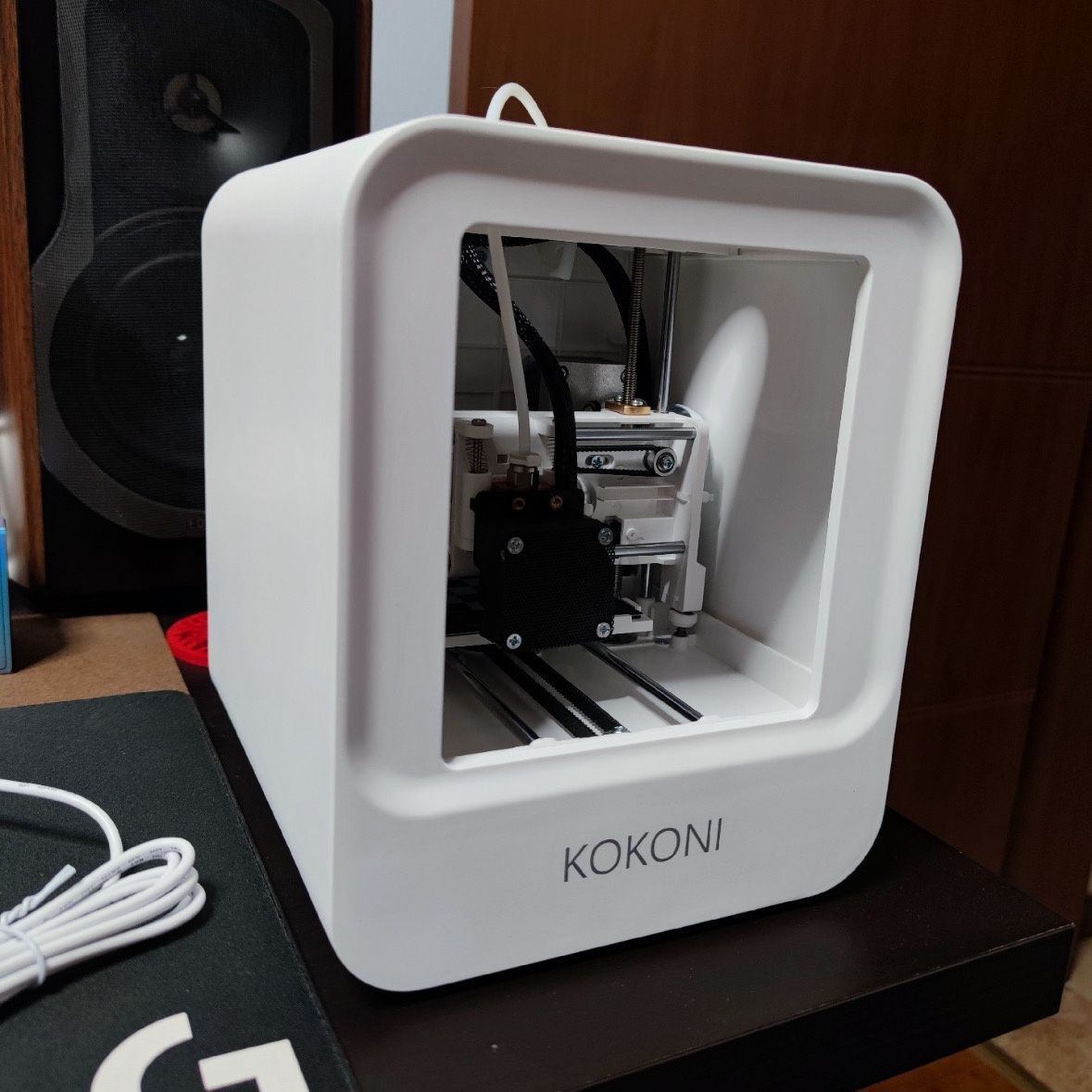 3D printer Smart 2-in-1, compact FDM printer with non-toxic filament