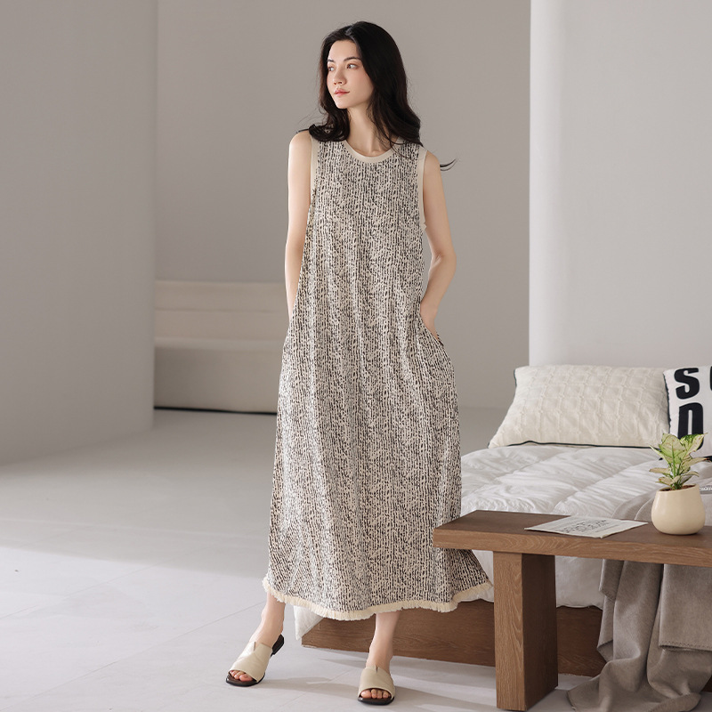 胸パッド付き女性用ナイトガウン夏モーダル薄手ベストロングスカート2025新しい夏のパジャマスカートノースリーブ|undefined