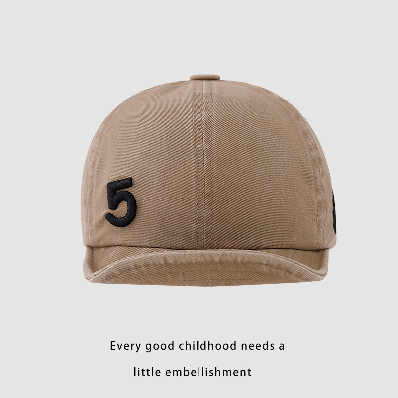 Corea del Sur compra ropa infantil para niños niñas sombrero casual 2024 otoño simple base retro corto gorro de periódico para niños