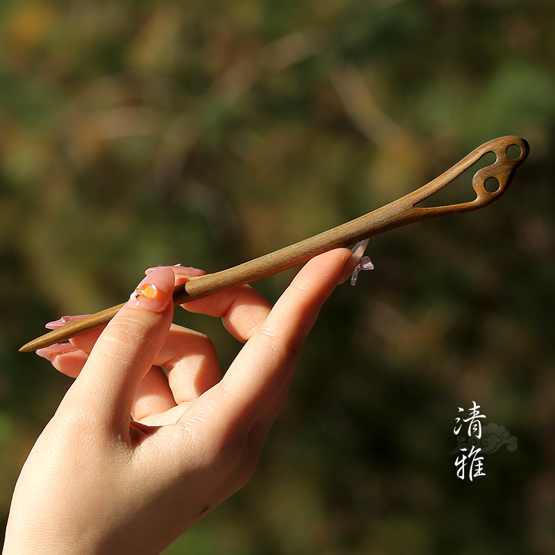 Xiangyun horquilla estilo antiguo simple diario de alto grado updo horquilla de madera nuevo estilo chino accesorios para el cabello palillos de ébano al por mayor